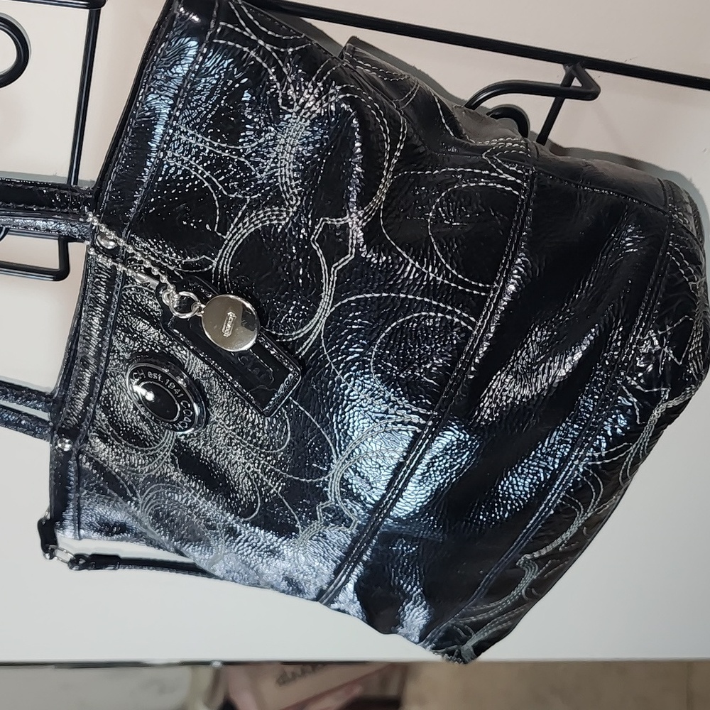 Coach Signature Patent Leather Black Tote Op ART MONOGRAM - Picture 6 of 13
